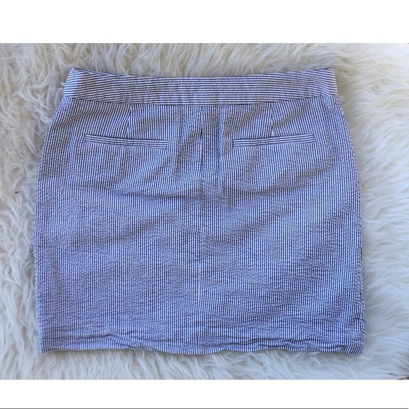 🌸J. Crew seersucker mini skirt with buttons - Picture 4 of 4